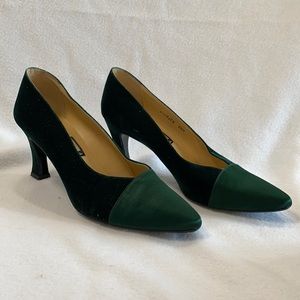 Vintage Nina Pumps